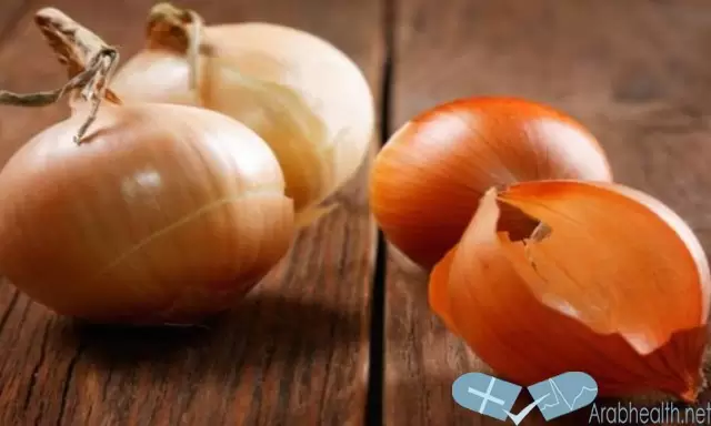 فوائد قشر البصل التي تفيد الدورة الشهرية والرحم